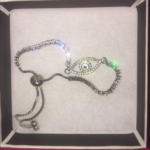 Sterling Silver Swarovski Crystal Bracelet - Picture 3 of 3